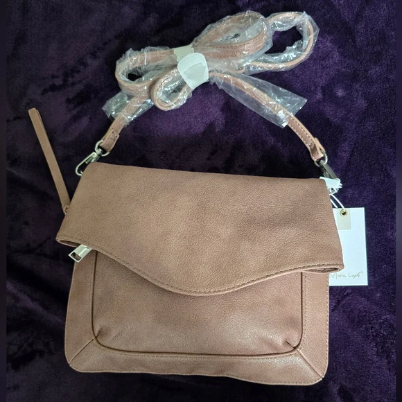 Moda Luxe Easy Foldover Crossbody - Picture 2 of 15